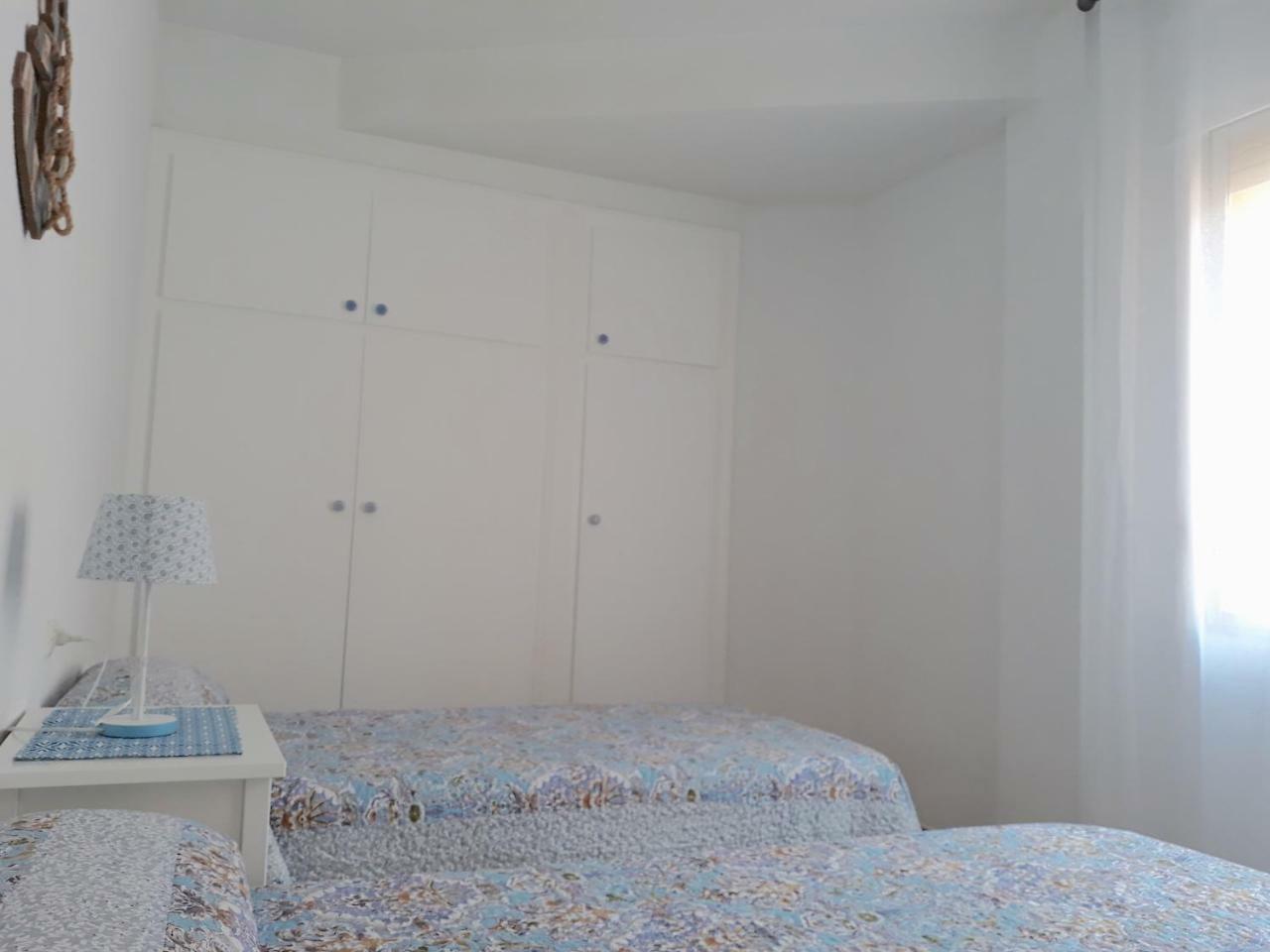 4h Apartment